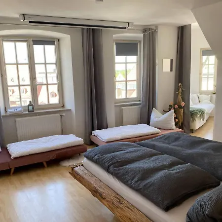 In - Schlummern Wie Dornroschenrapunzel Im Schlosschen Pensjonat *